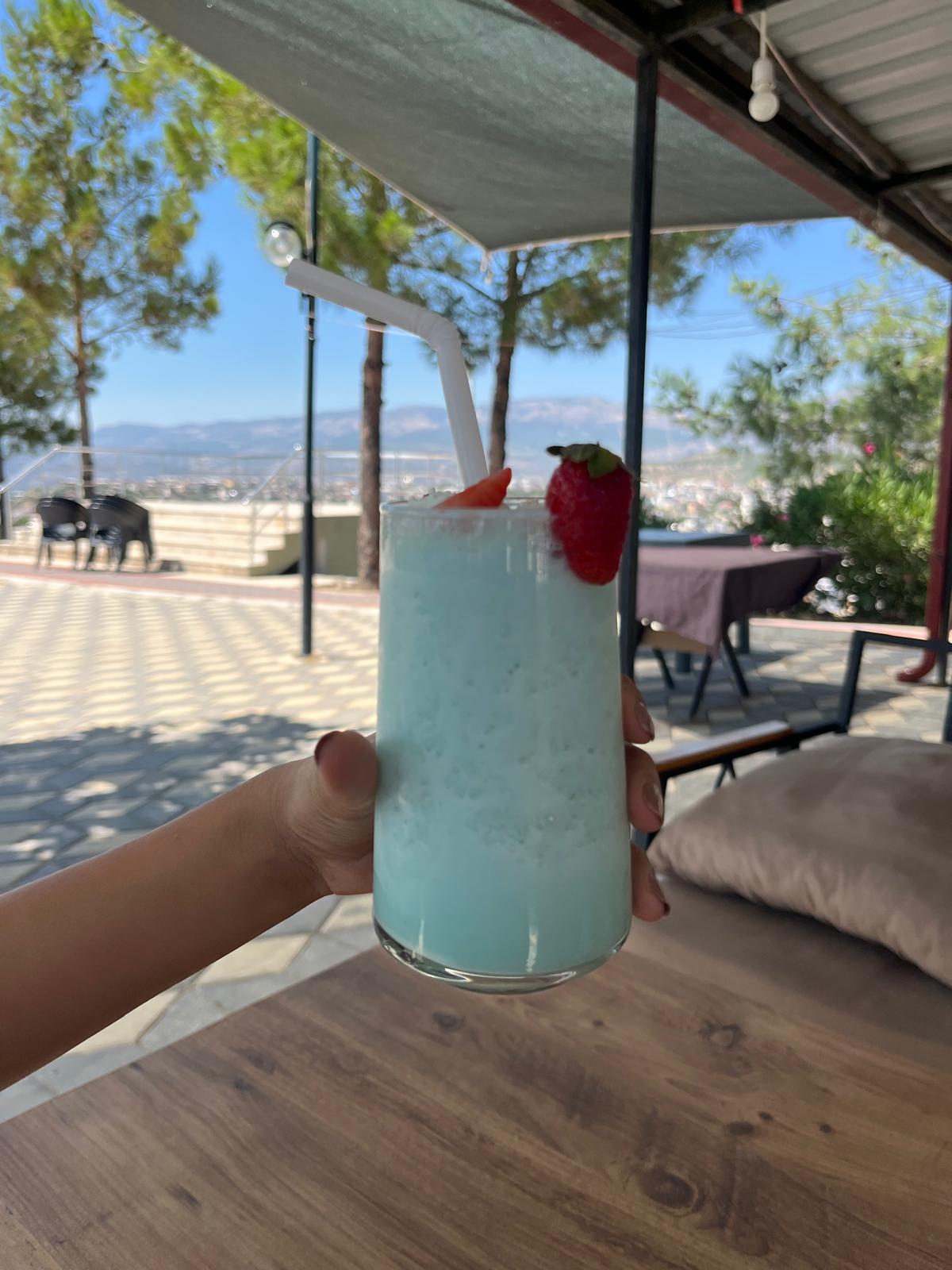 Mavi Melek Milkshake